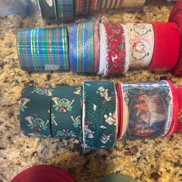 Festive Ribbon Collection - Picture 3 of 12